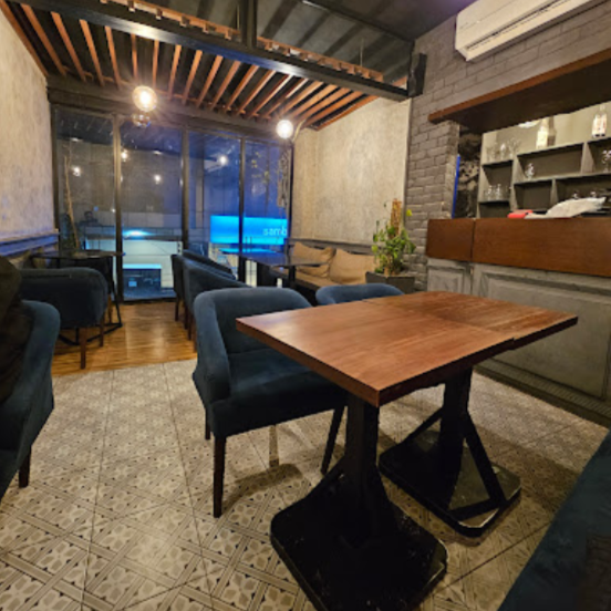 SOHO Cuisines Dining and Ambiance